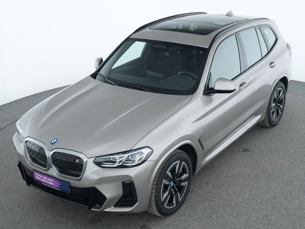 BMW iX3 2023