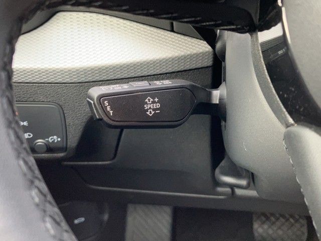 Audi Q2 2024