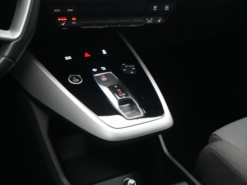 Audi Q4 2022