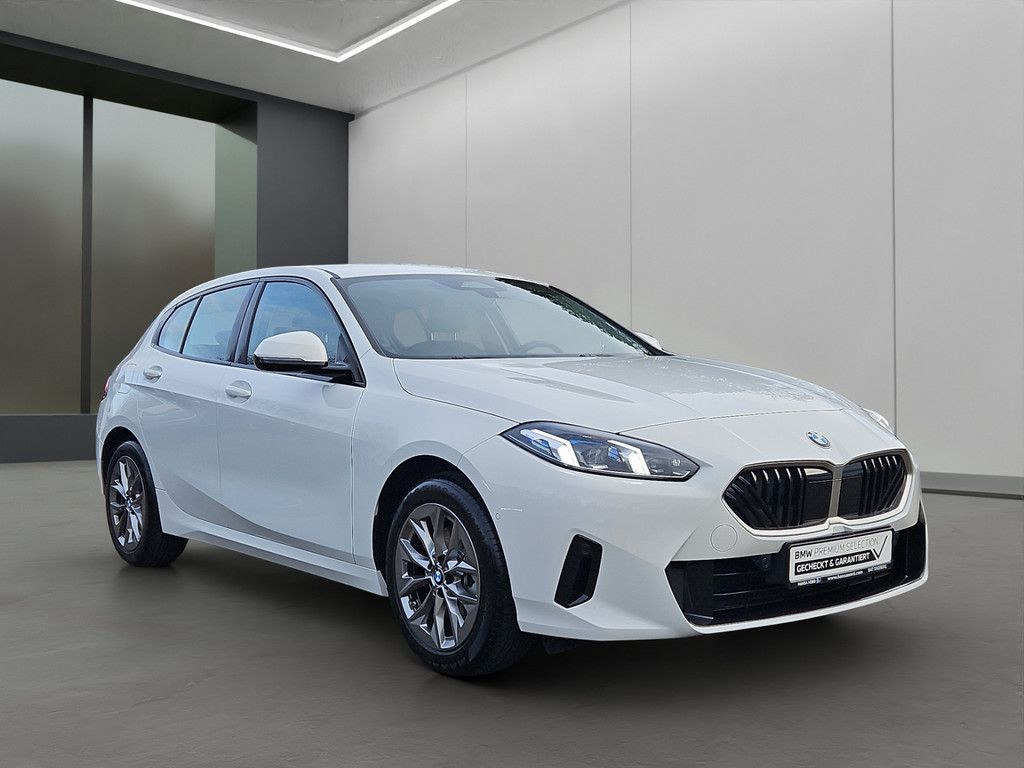 BMW 120 2024
