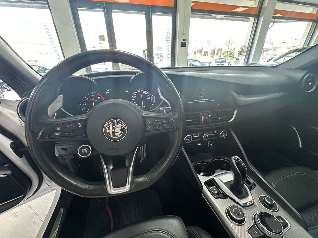 Alfa Romeo Giulia 2023