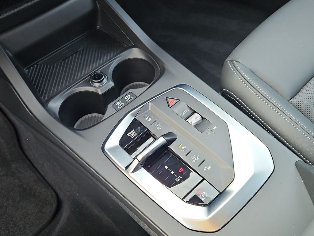 BMW 120 2024