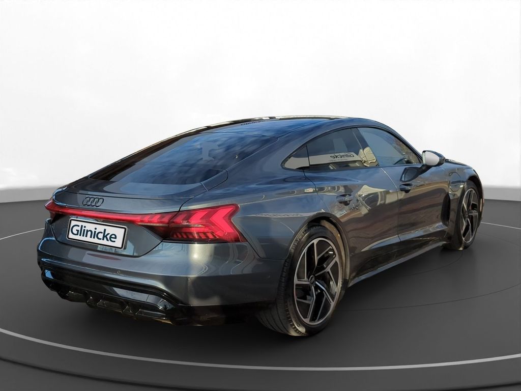 Audi e-tron GT 2024