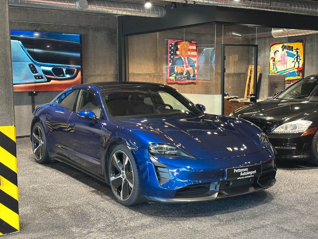 Porsche Taycan 2020