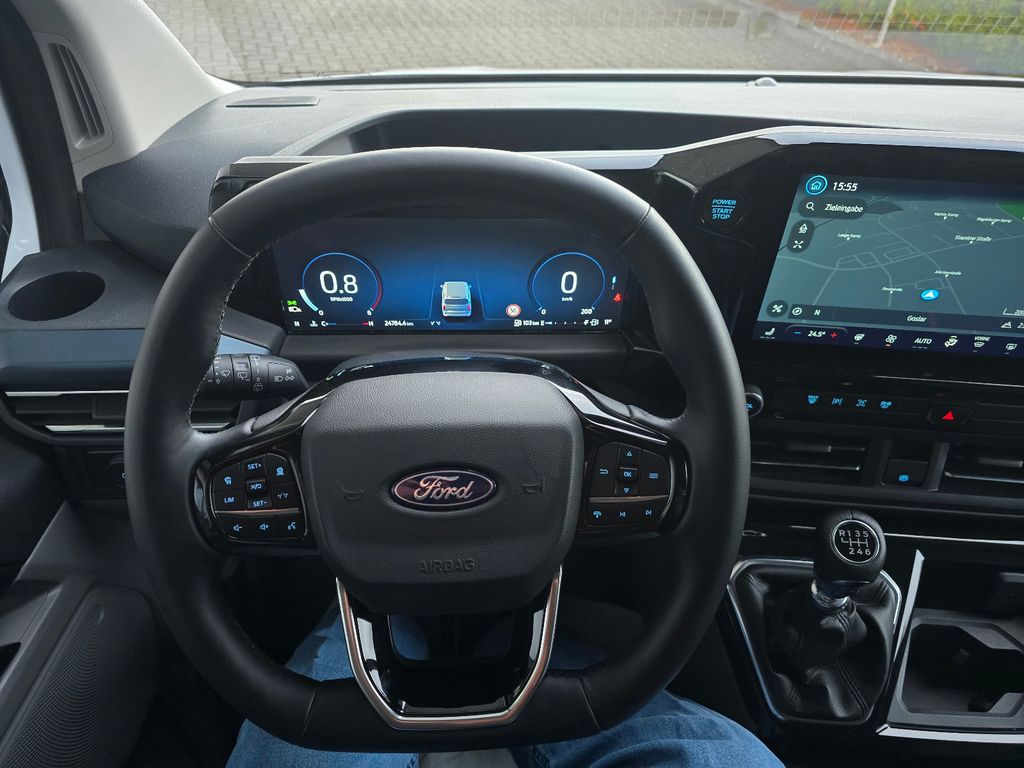 Ford Tourneo Custom 2025