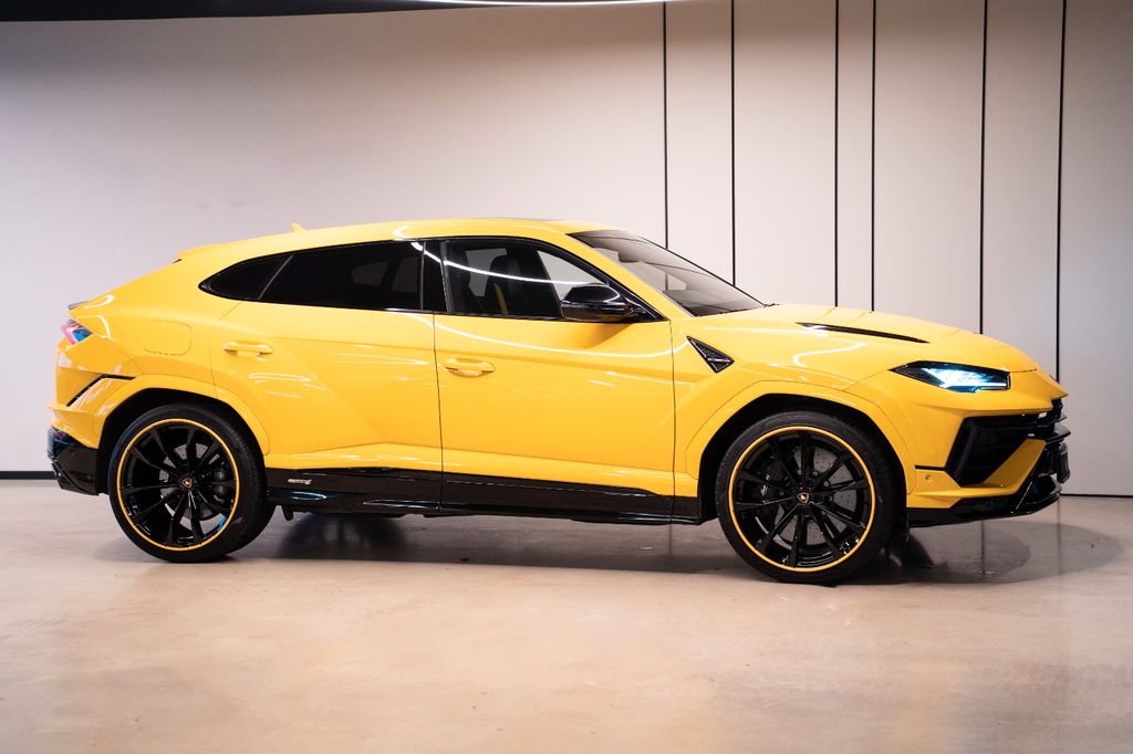 Lamborghini Urus 2023