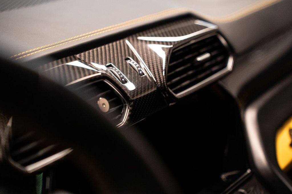 Lamborghini Urus 2023