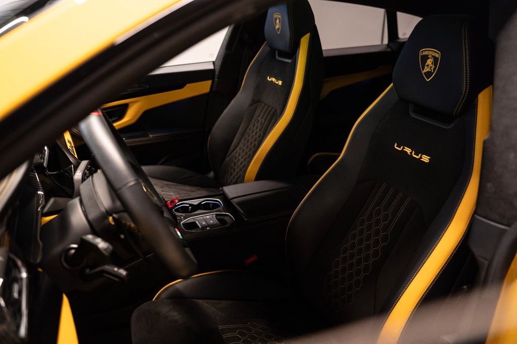 Lamborghini Urus 2023