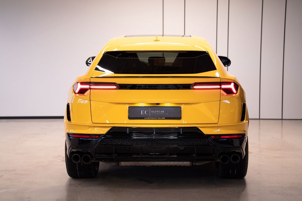 Lamborghini Urus 2023