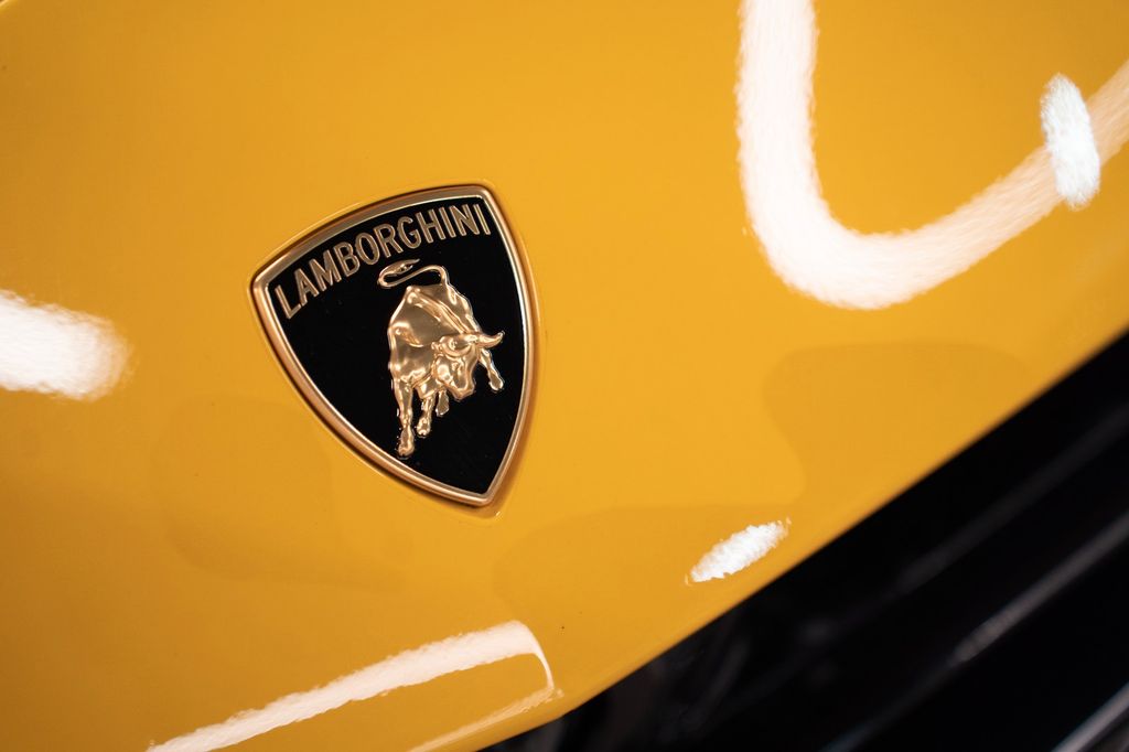Lamborghini Urus 2023