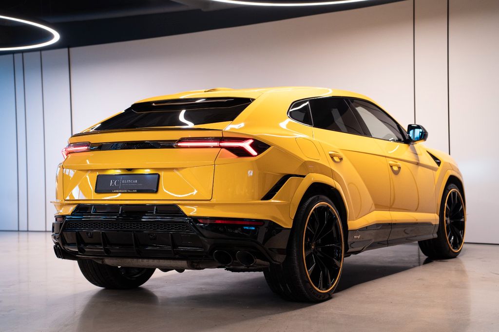 Lamborghini Urus 2023