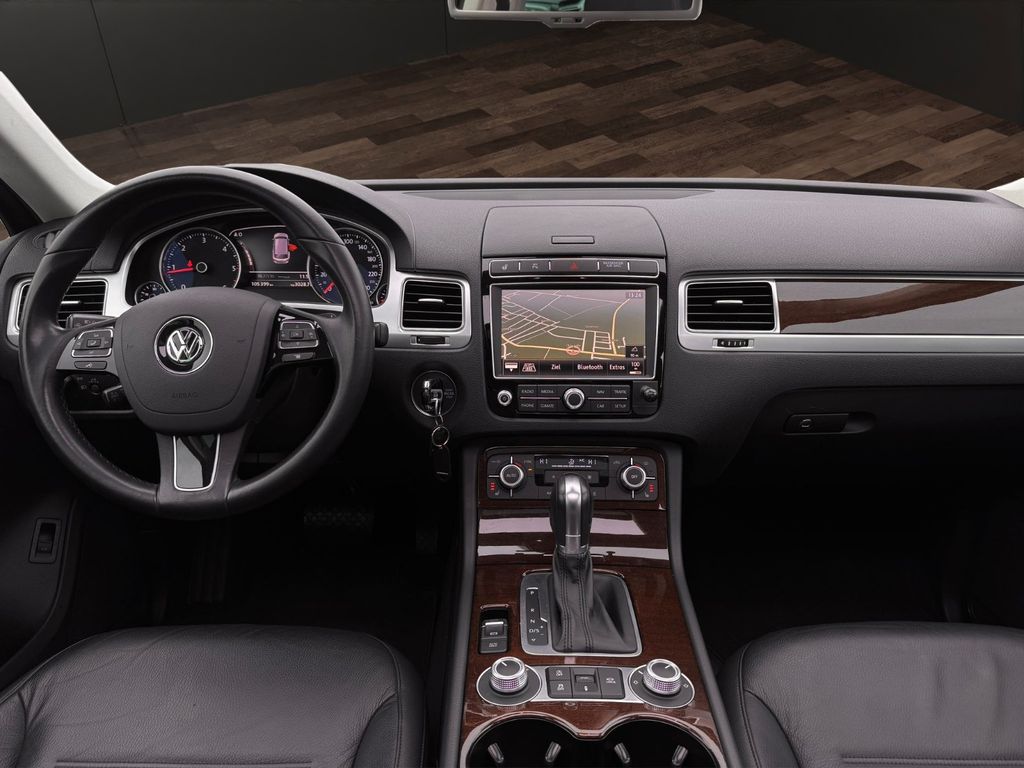 Volkswagen Touareg 2015