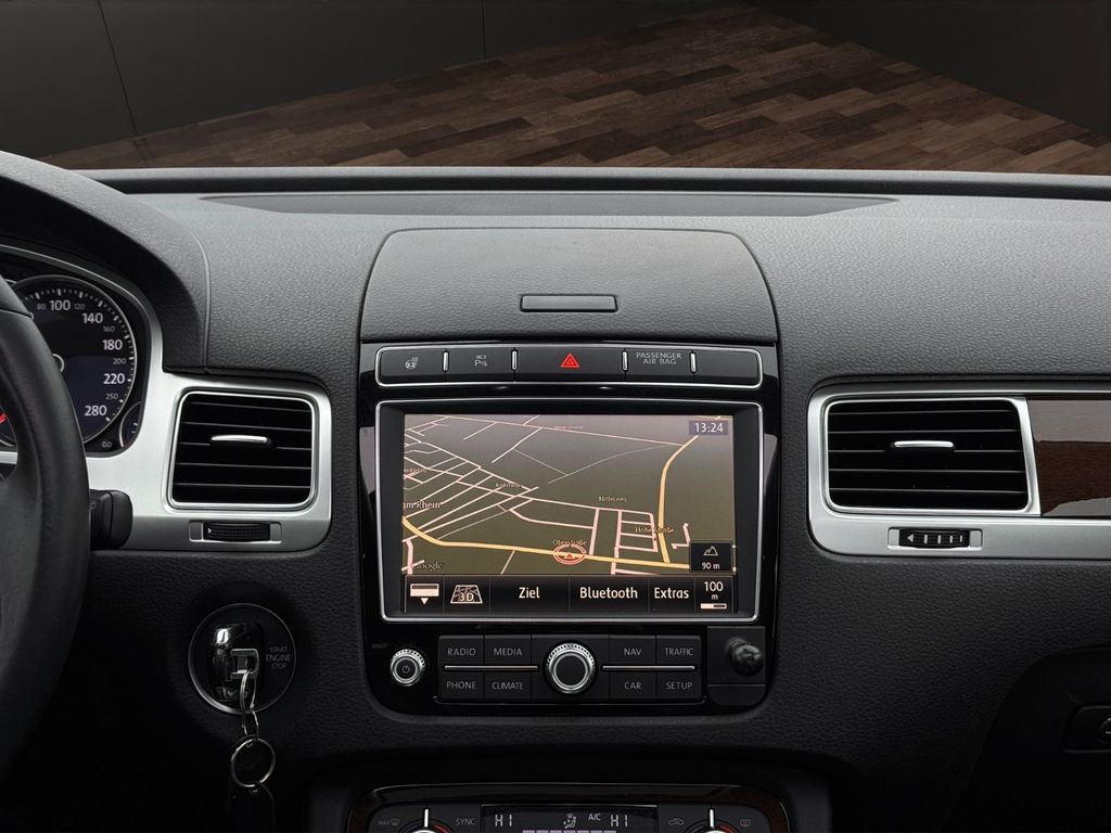 Volkswagen Touareg 2015