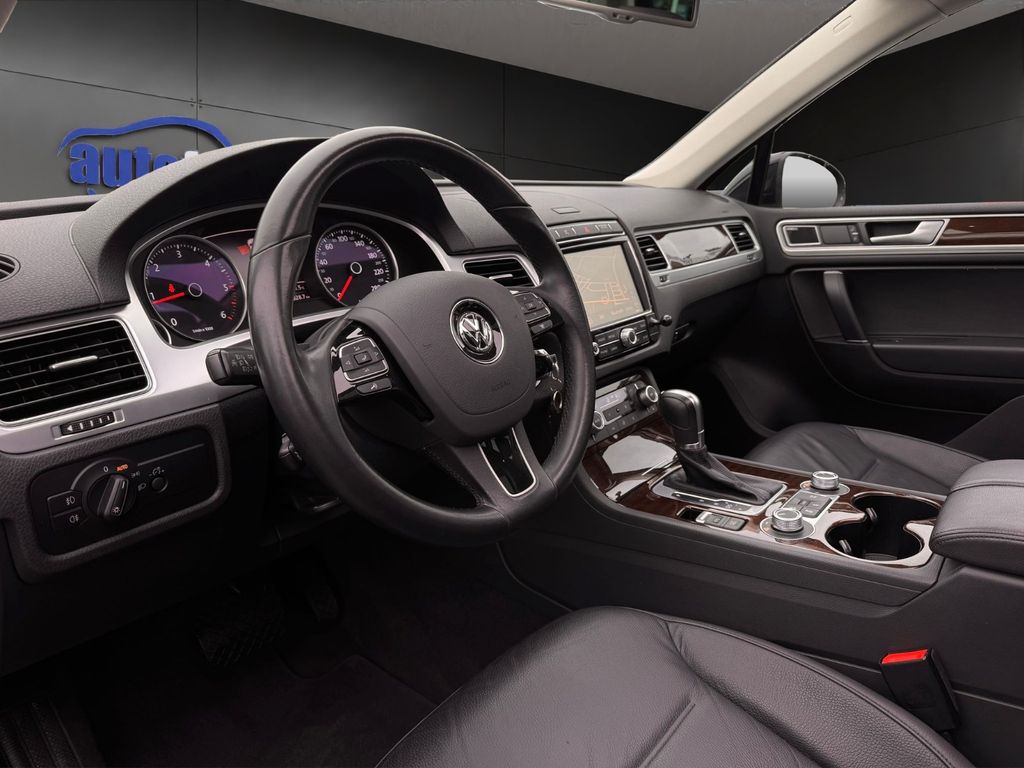 Volkswagen Touareg 2015