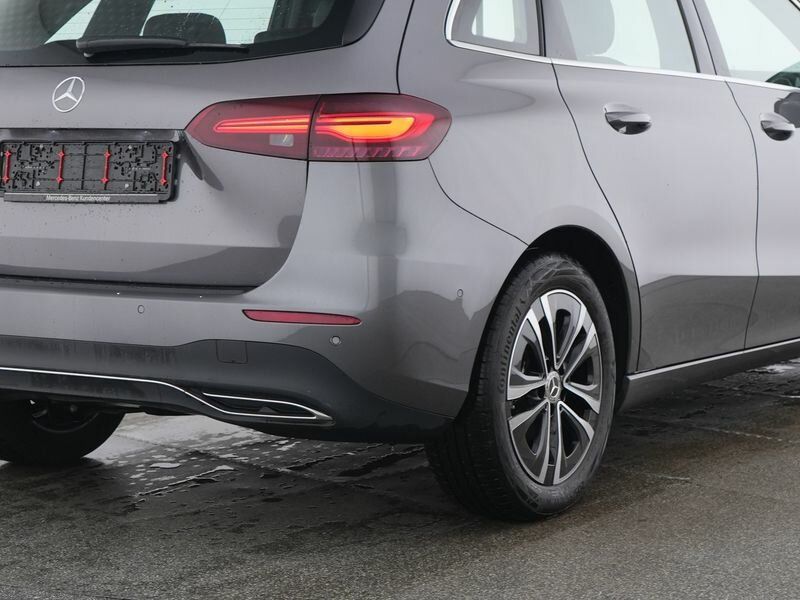 Mercedes-Benz B 180 2025