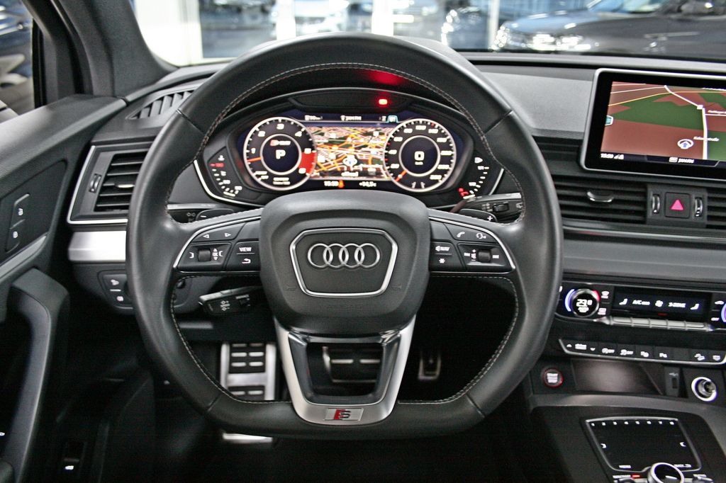 Audi SQ5 2020