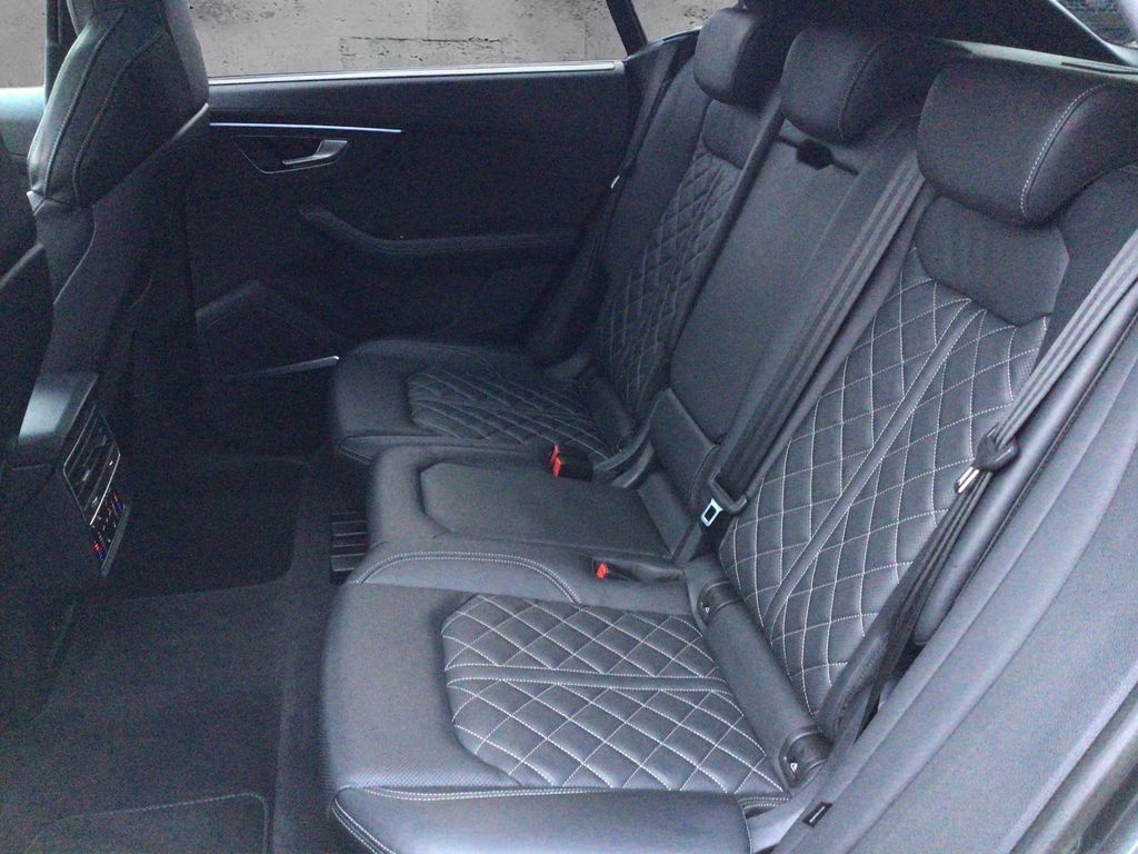 Audi SQ8 2022