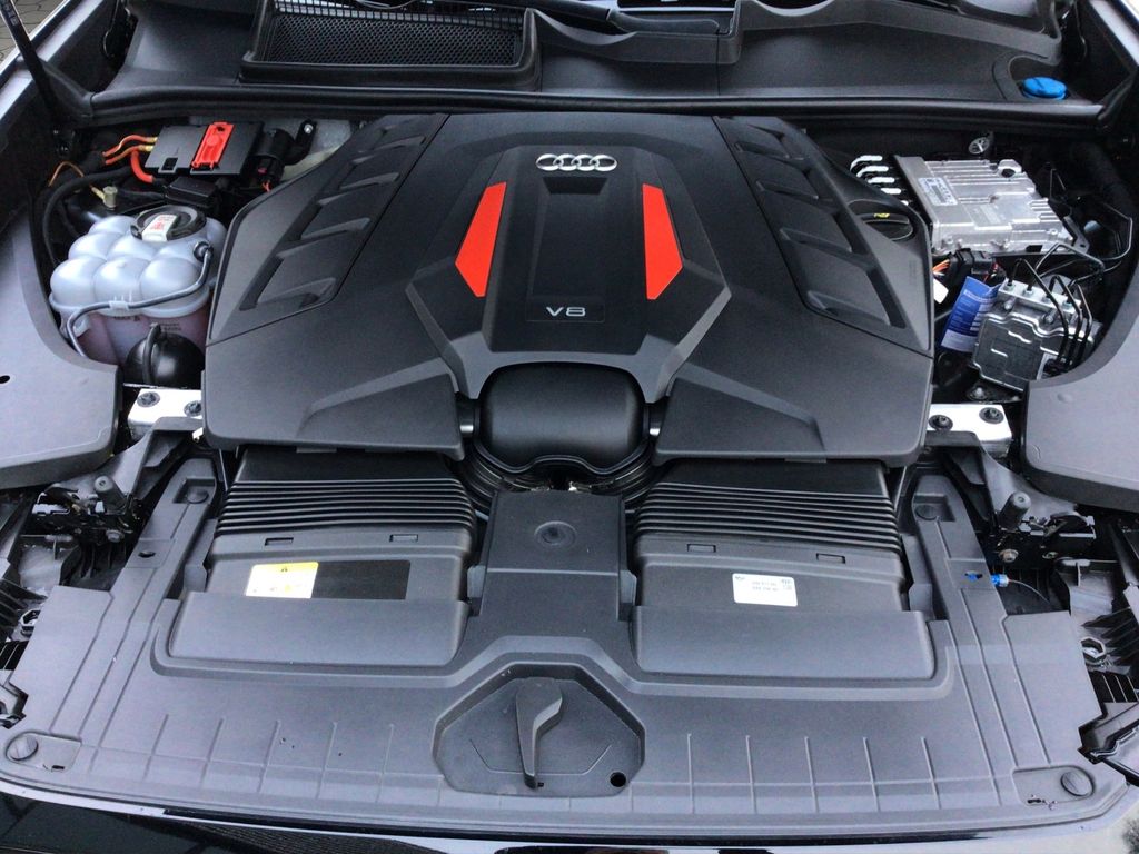Audi SQ8 2022