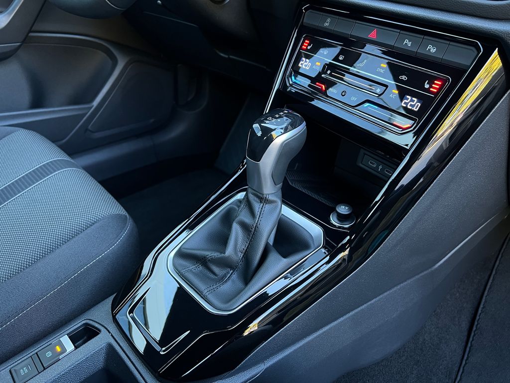 Volkswagen T-Roc 2024