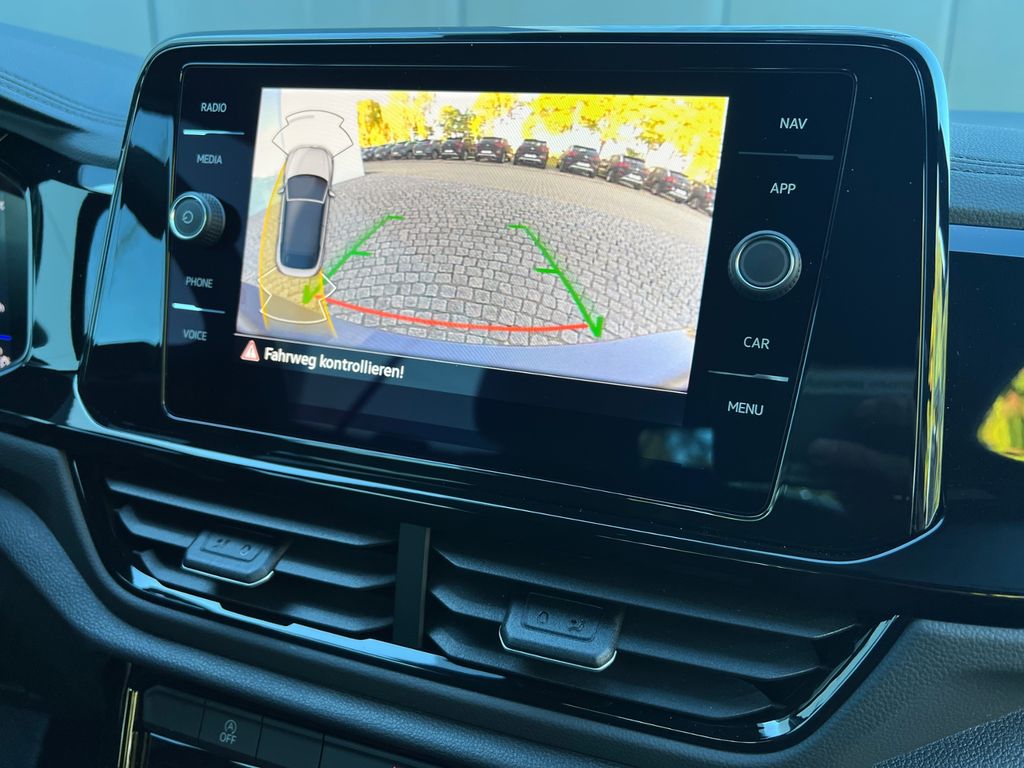 Volkswagen T-Roc 2024