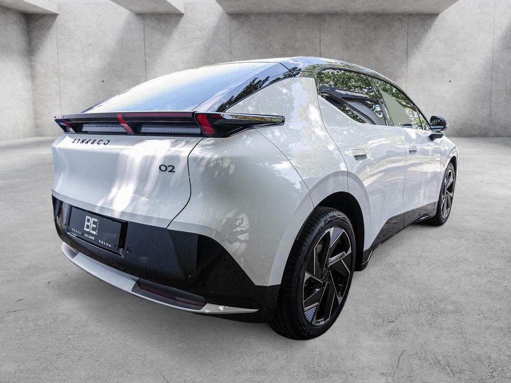 Lynk&amp;Co 02