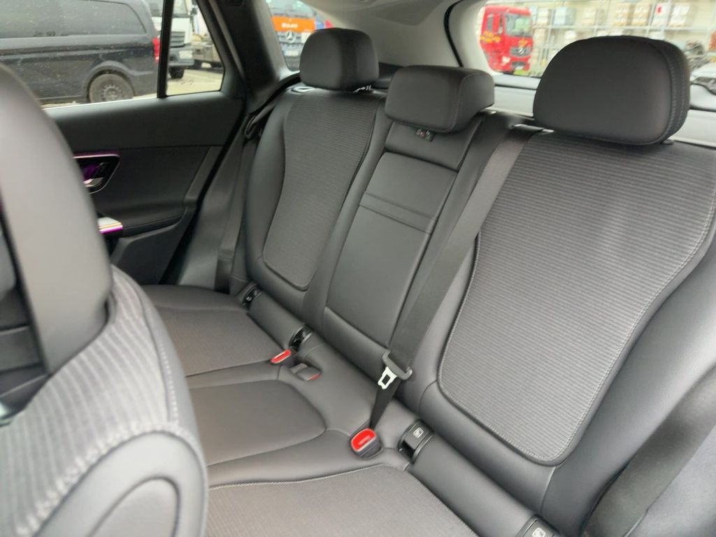 Mercedes-Benz GLC 300 2024