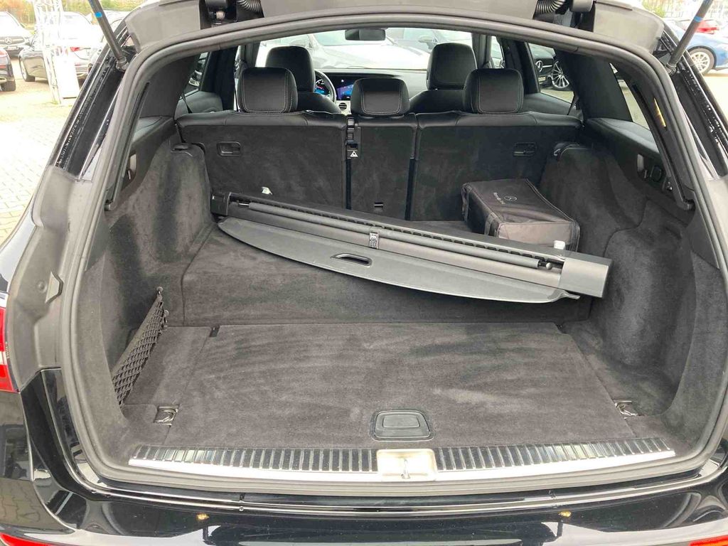 Mercedes-Benz E 300 2022