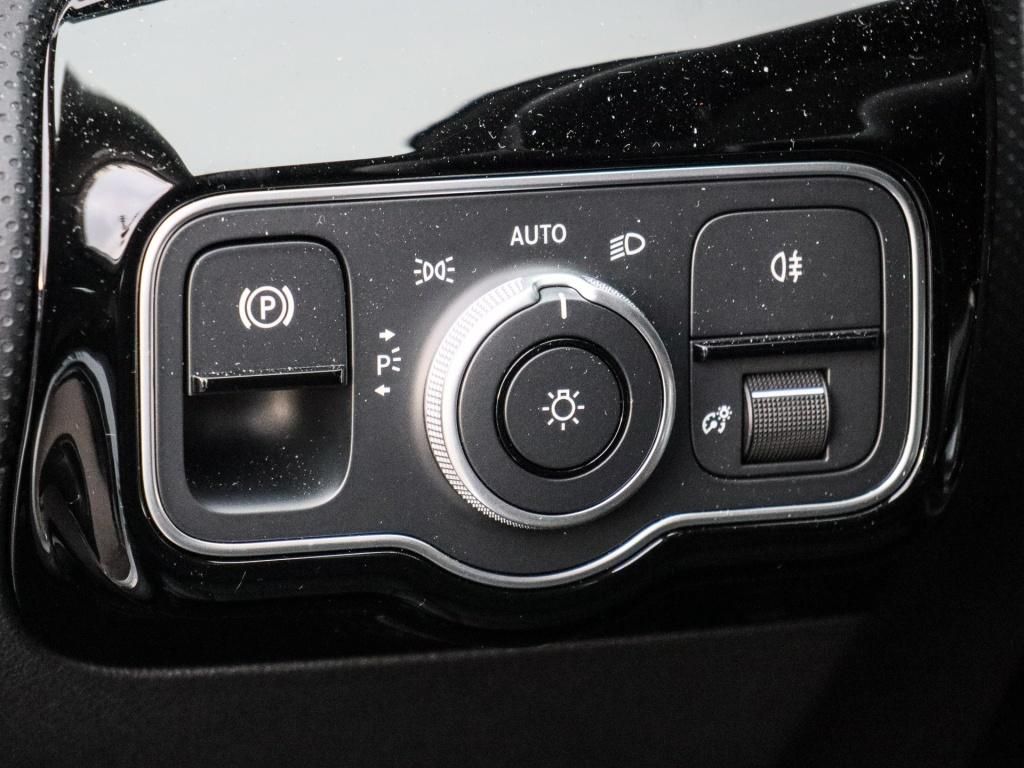 Mercedes-Benz A 250 2024