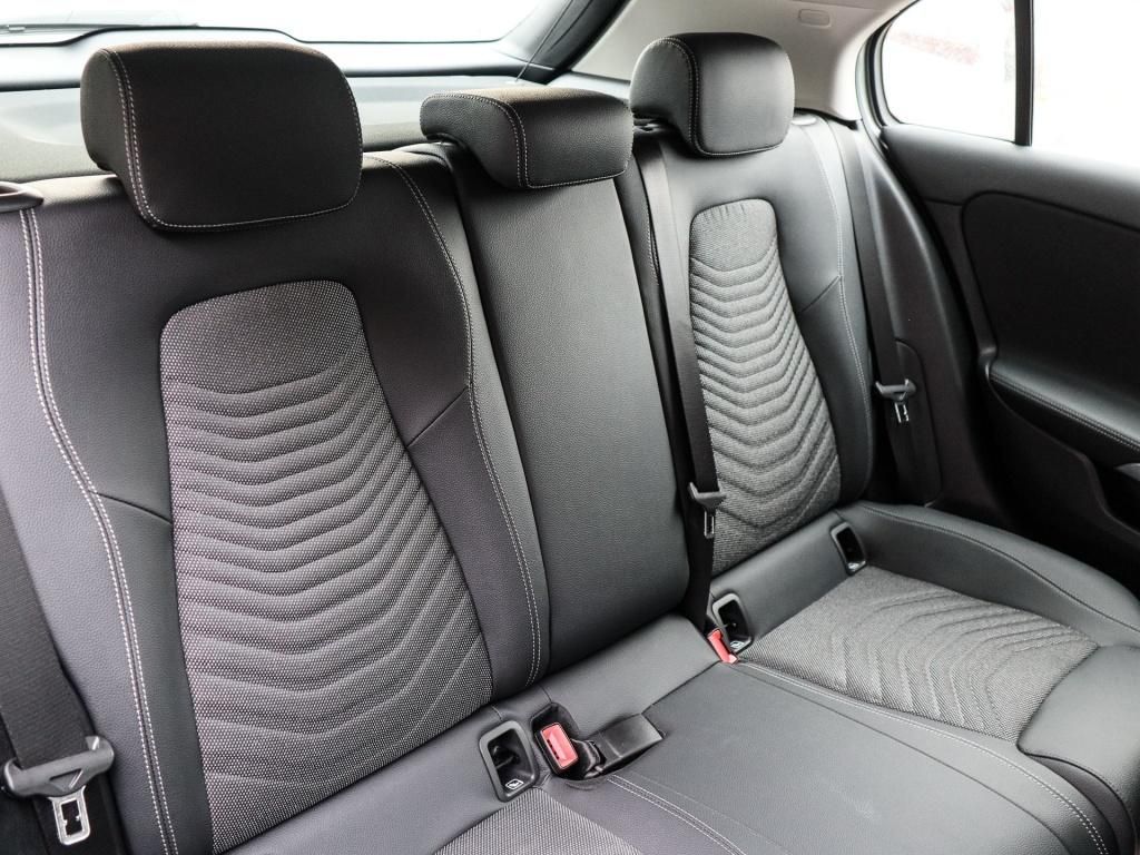 Mercedes-Benz A 250 2024