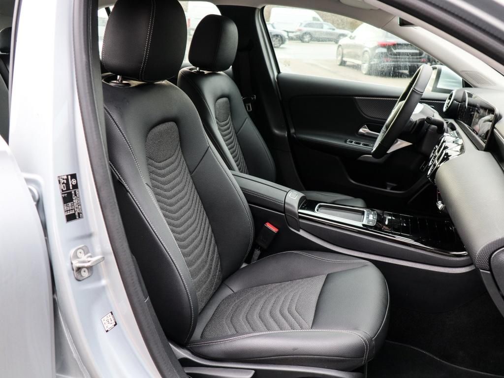 Mercedes-Benz A 250 2024