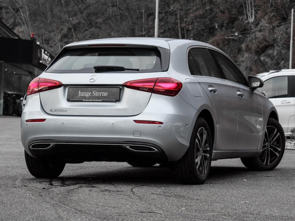 Mercedes-Benz A 250 2024