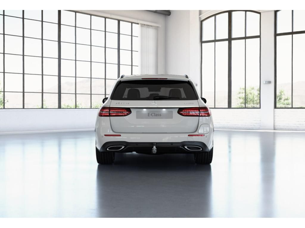 Mercedes-Benz E 300 2022