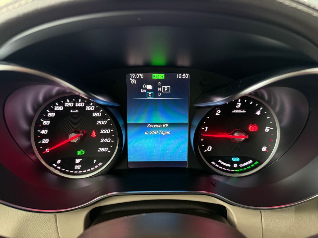 Mercedes-Benz GLC 300 2020