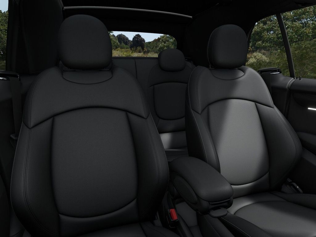 MINI Cooper Cabrio 2024