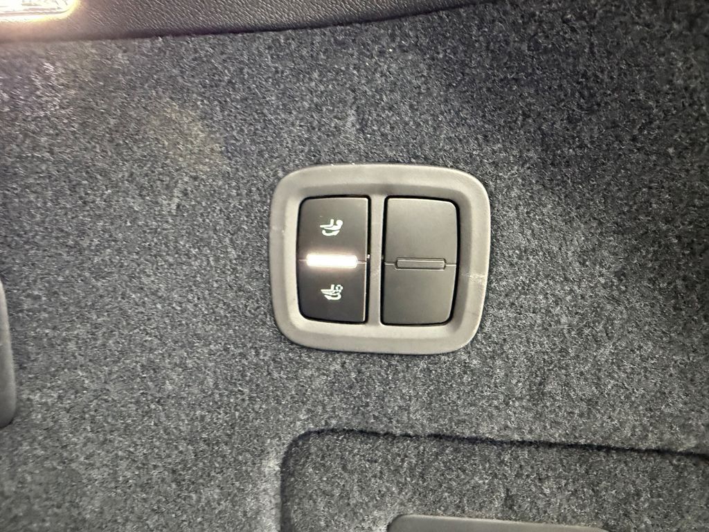 Porsche Cayenne 2025