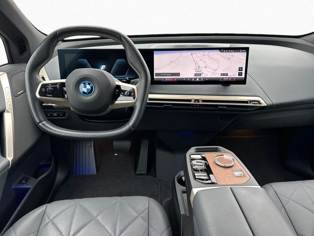 BMW iX 2023