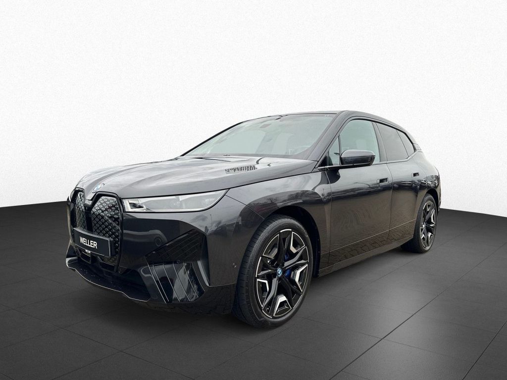 BMW iX 2023