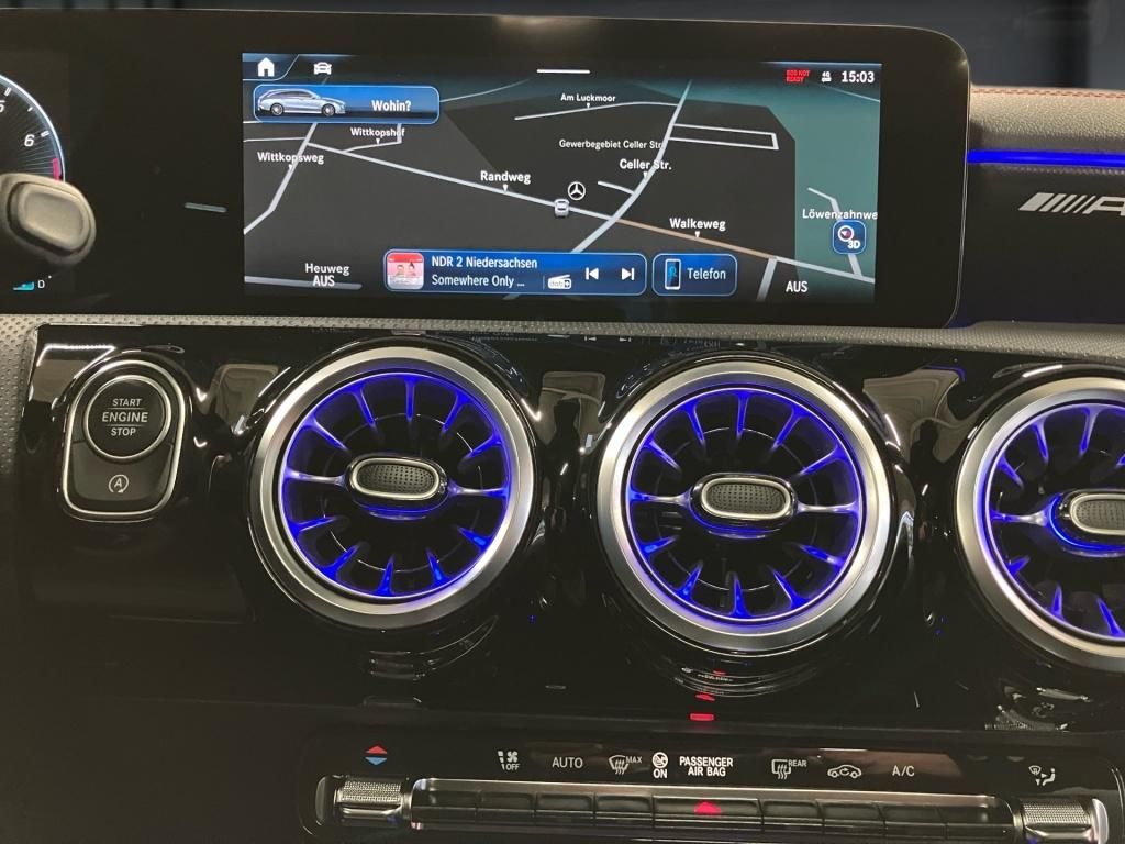 Mercedes-Benz CLA 35 AMG Shooting Brake 2024