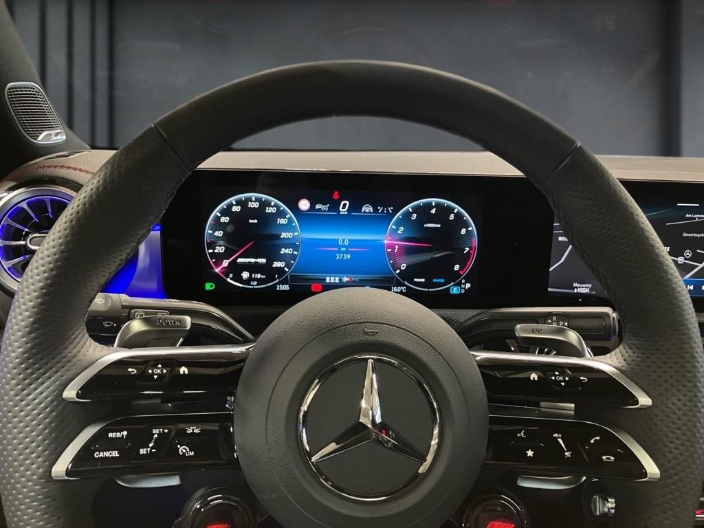 Mercedes-Benz CLA 35 AMG Shooting Brake 2024