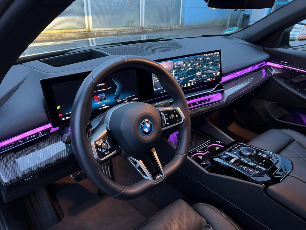 BMW i5 2024
