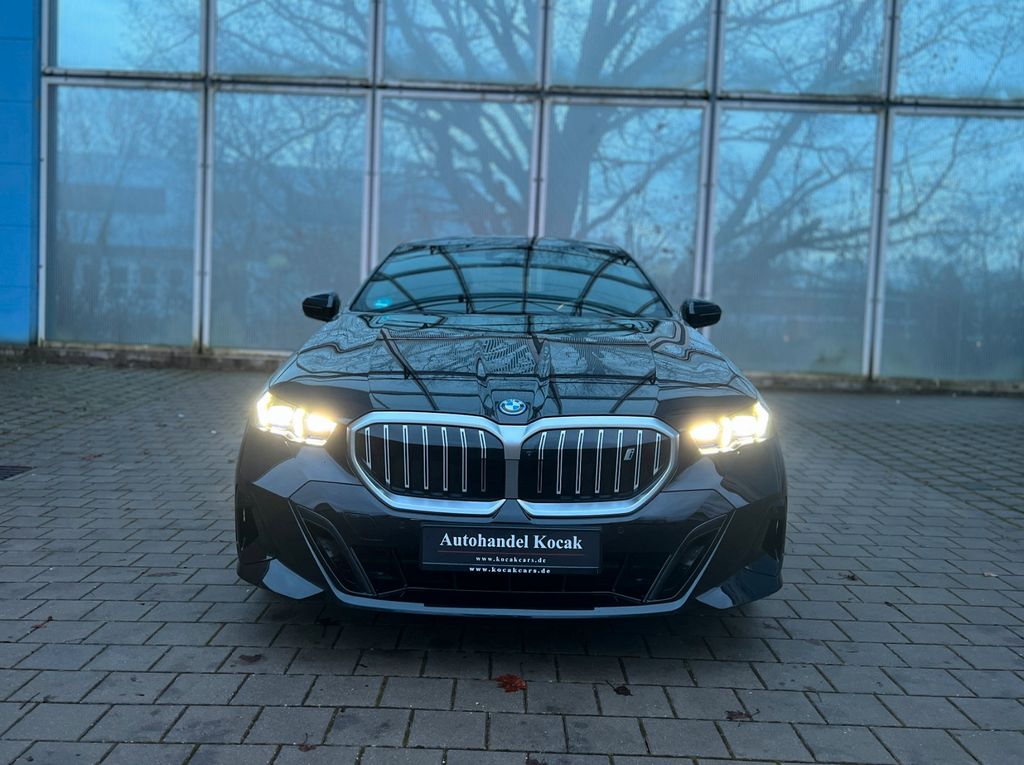 BMW i5 2024