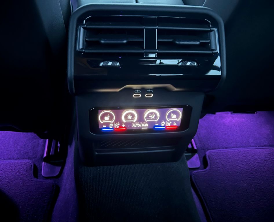 BMW i5 2024