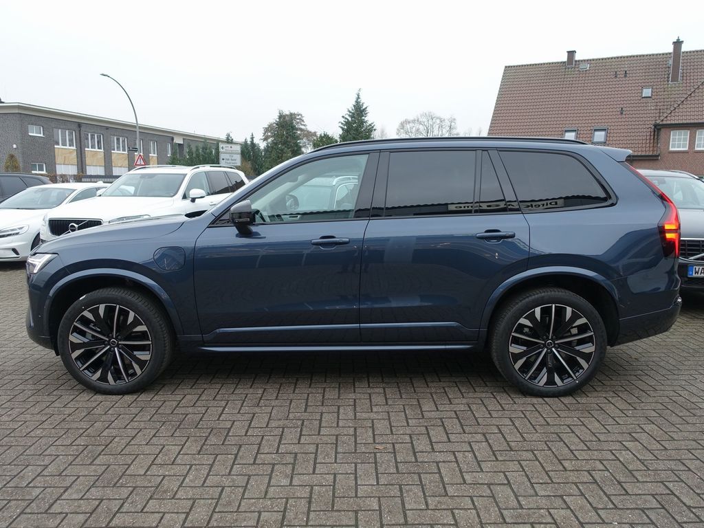 Volvo XC90 2025