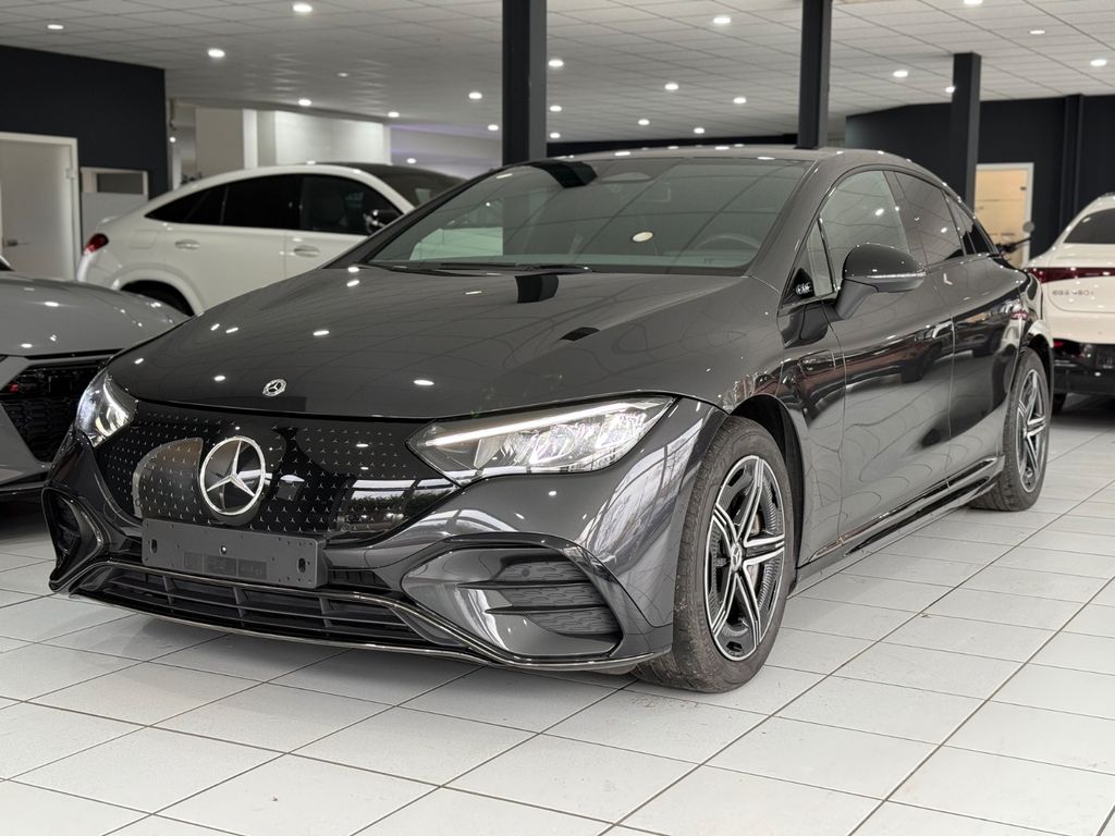 Mercedes-Benz EQE 2024