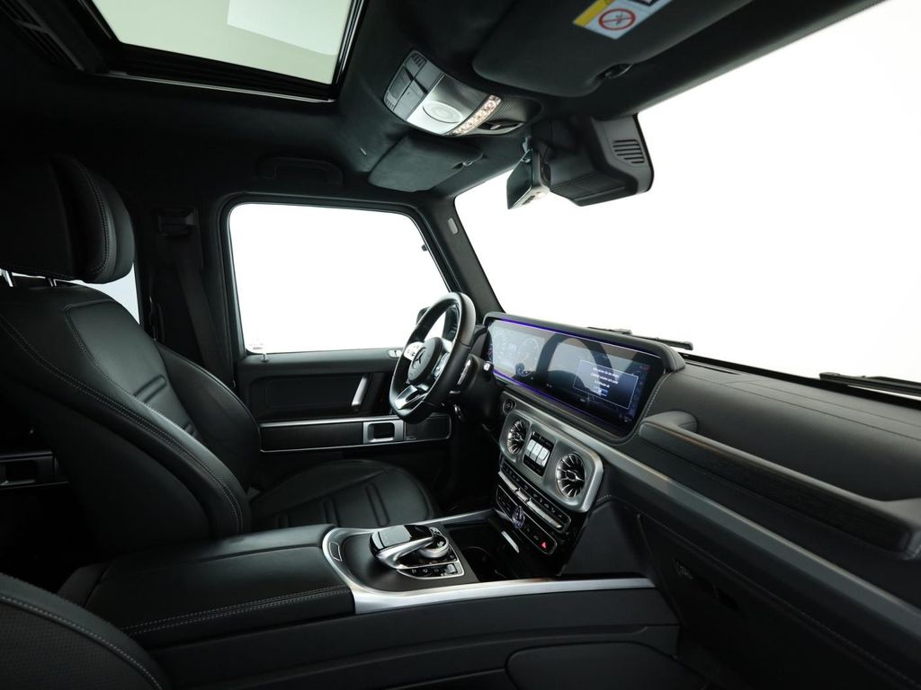 Mercedes-Benz G 400 2023