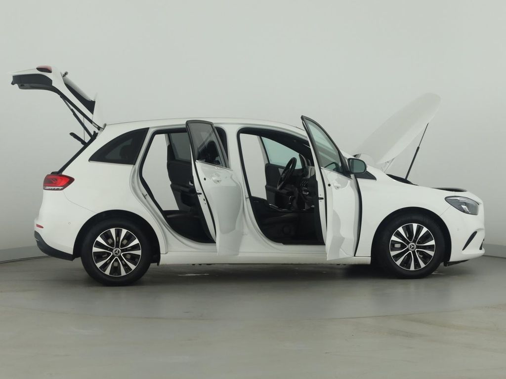 Mercedes-Benz B 180 2022