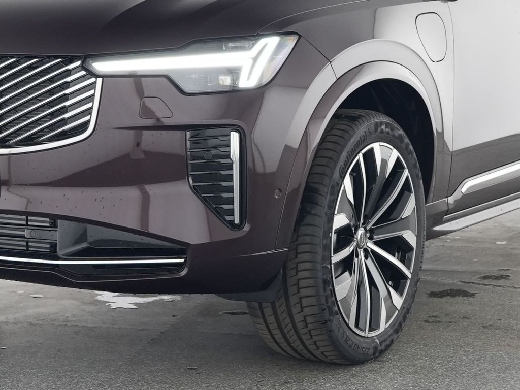 Volvo XC90 2025