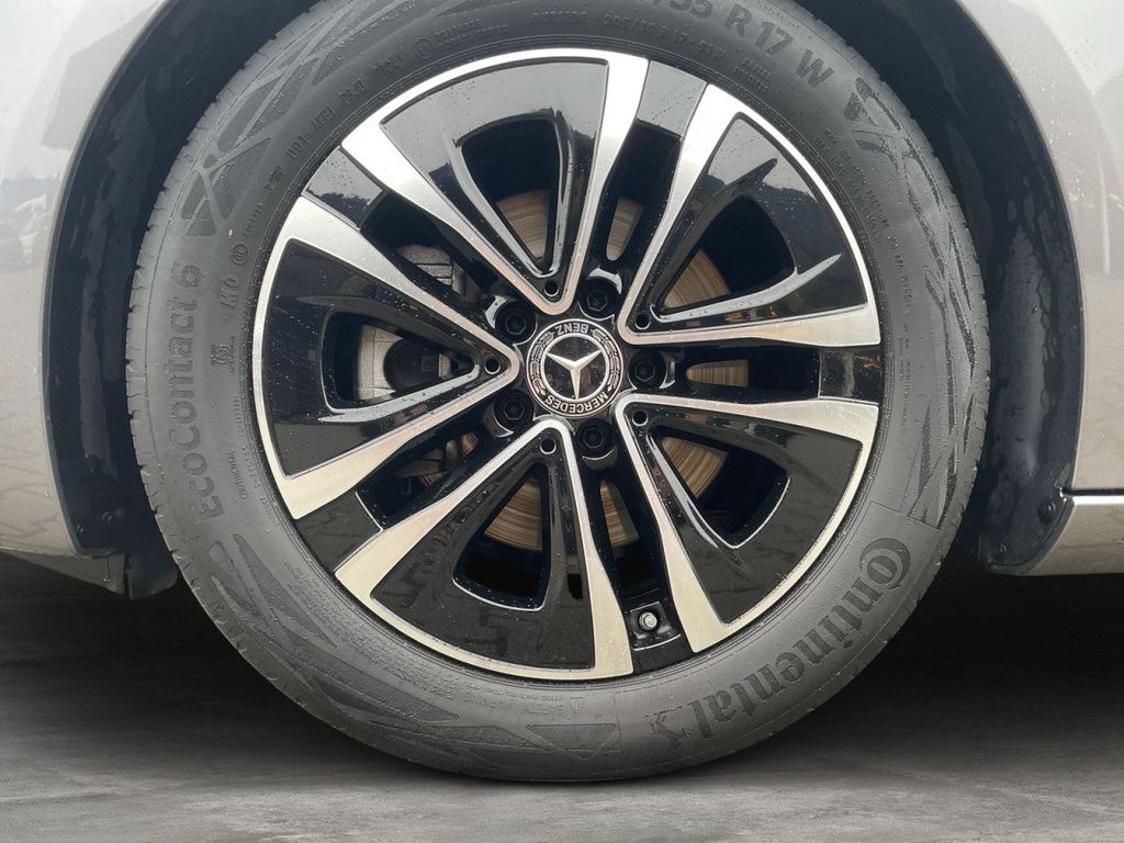 Mercedes-Benz B 200 2024