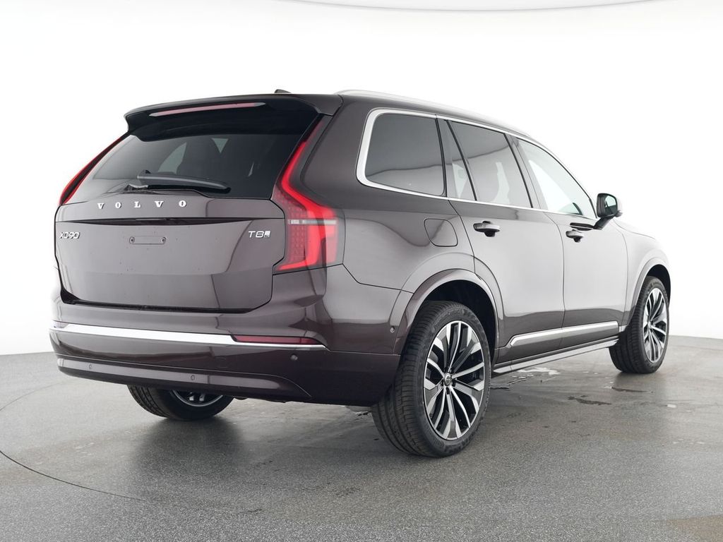 Volvo XC90 2025