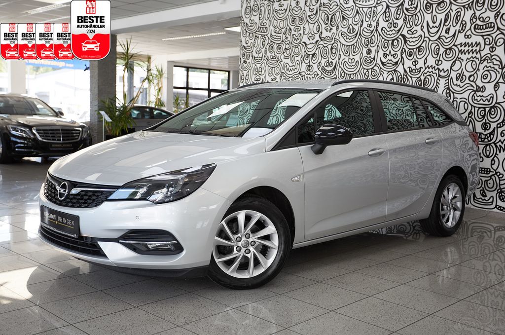 Opel Astra 2021